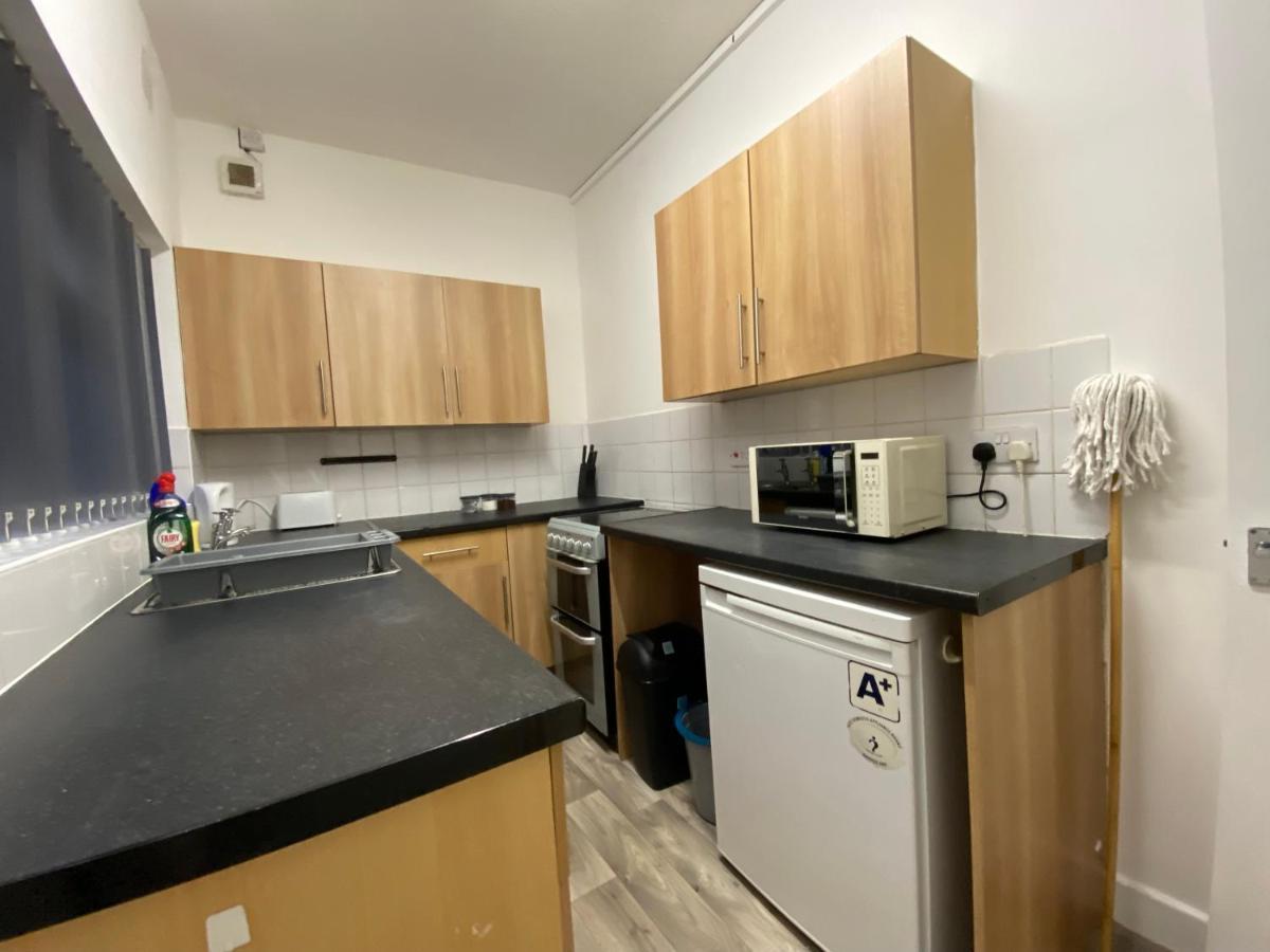 Nice Living Serviced Accommodations 3 コヴェントリー エクステリア 写真