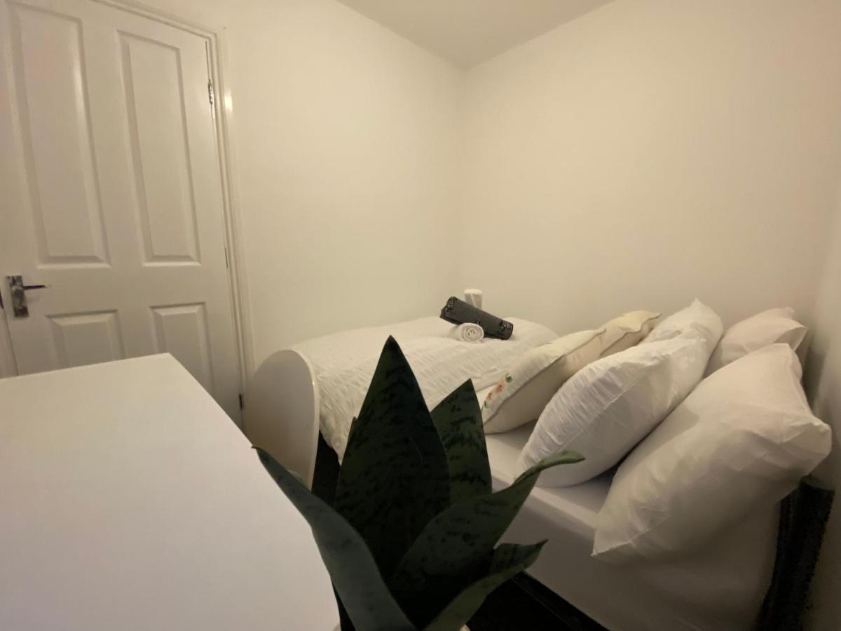 Nice Living Serviced Accommodations 3 コヴェントリー エクステリア 写真