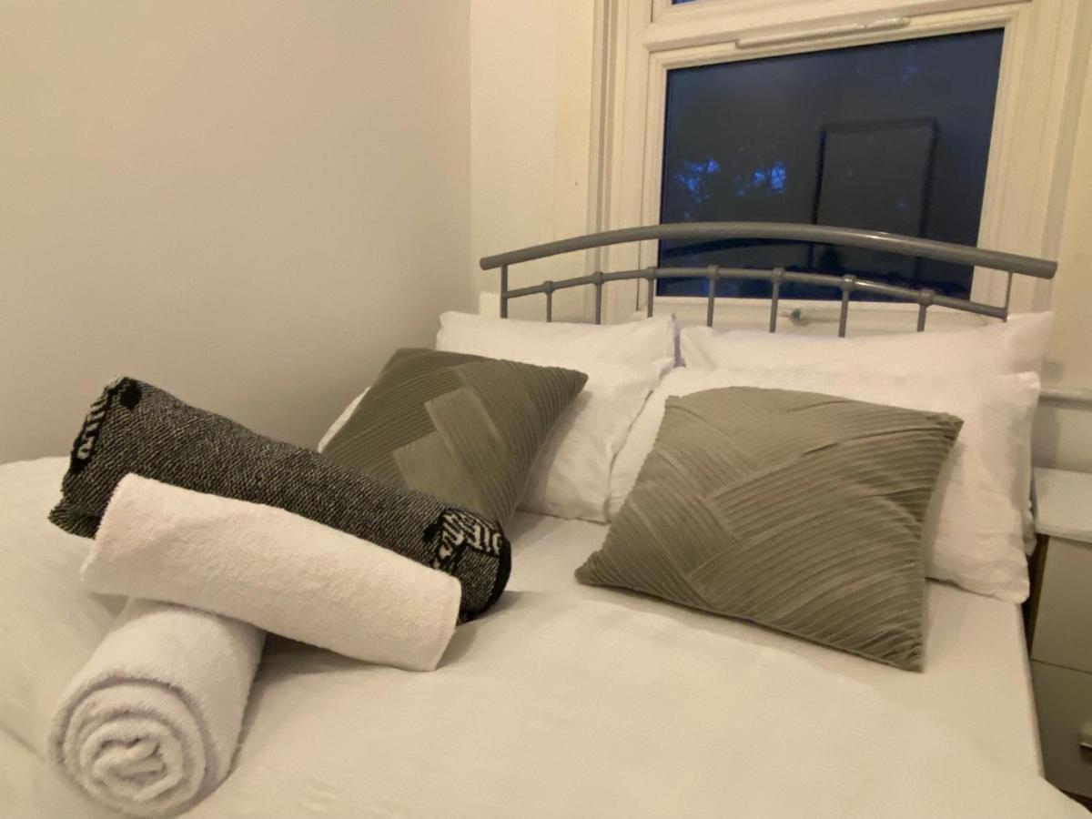 Nice Living Serviced Accommodations 3 コヴェントリー エクステリア 写真